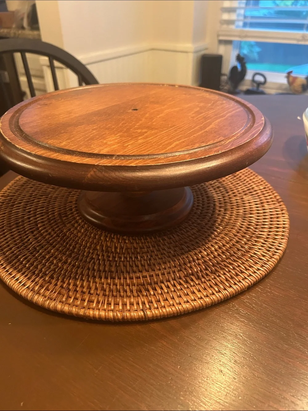 Wooden Pedestal Cake Stand - Brown